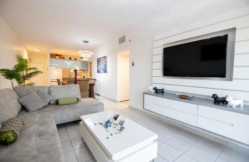 Mamilla Apartamento | Art Apartment In Mamila - Parking Best Location 1-2