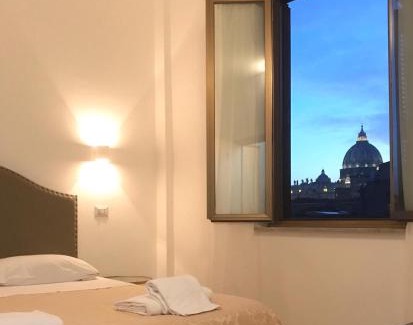 Rione XIV Borgo Casa | Art Atelier Vaticano Guest House