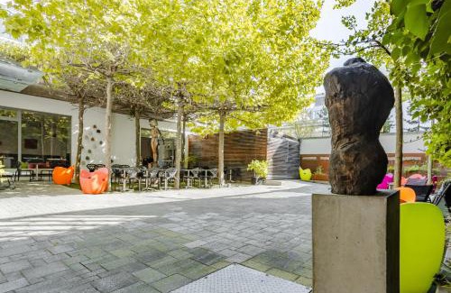 Mitte Hotel | Art & Business Hotel