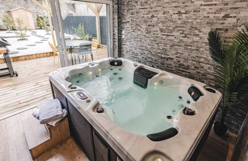 Mont d'Arene Apartamento | Art Déco Gare & Spa