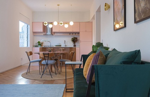 Central Zone Casa | Art déco in historic building