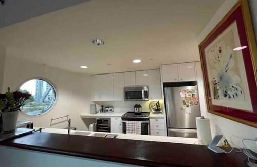 South Beach Apartamento | Art deco oasis in downtown SF