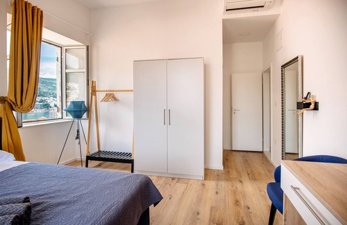 Dubrovnik Old Town Hotel | Art Deco Rooms by DuHomes