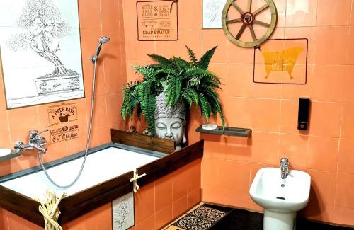 Caiazzo Apartamento | Art & Design, 2min walk to Pepe in Grani