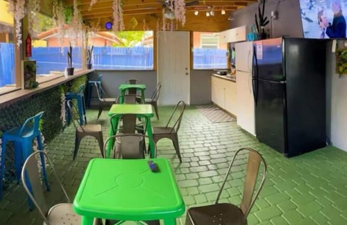 Allapattah Casa | Art Gardens Wynwood