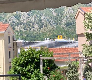 Kotor Casa | Art GuestHouse