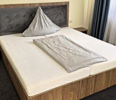Lechhausen-Ost Hotel | Art Hotel