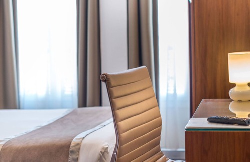 Grenelle Hotel | Art Hotel Eiffel