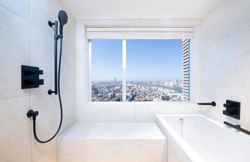 Minato Hotel | ART HOTEL Osaka Bay Tower