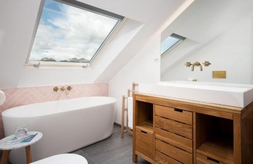 North Sunderland Casa | Art House Seahouses