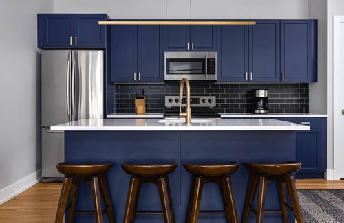 Fishtown Apartamento | Art-inspired Philly Getaway