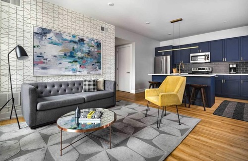 Fishtown Apartamento | Art-inspired Philly Getaway