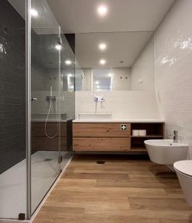 Aveiro Apartamento | Art Living Gravito incl Parking by Home Sweet Home Aveiro
