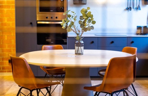 Pobles de l'Oest Apartamento | Loft único de Diseño Industrial en Valencia