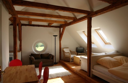 Gulstorf Casa | Art nouveau house in the Elbwiesen country house