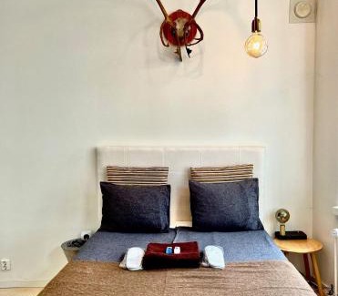 Punavuori Apartamento | Art Nouveau - Jugend Talo in Helsinki Center Apartment