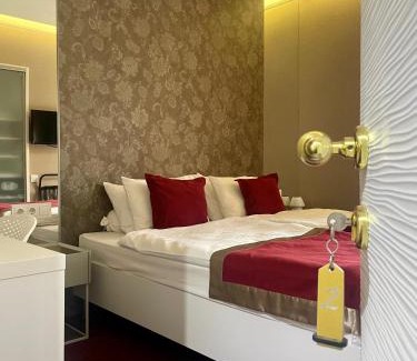 Tbilisi City Centre Hotel | Art Rooms