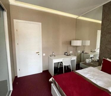 Tbilisi City Centre Hotel | Art Rooms