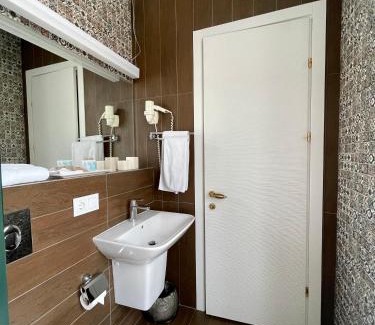 Tbilisi City Centre Hotel | Art Rooms
