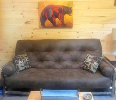 Bryson City Casa | Art's Bungalow-wooded seclusion 1 mi to Deep Creek and Bryson City
