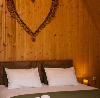 Imereti Chalet De Esquí | Artanisi an island in Artana
