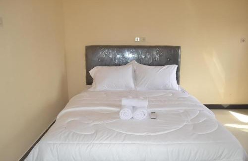 Java Casa | Artayya Puri Homestay near Terminal Purabaya Madiun Mitra RedDoorz