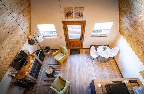 Stevenson Cabina | ArtBliss III: River Views, Soaking Tub, Firepit