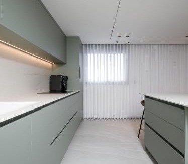 Tiberias Apartamento | Artemis Luxury Apartment with Private Pool and Stunning Views in Tiberias