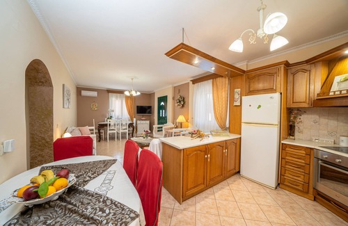 Minia Apartamento | ESTUPENDO APARTAMENTO DE 2 DORMITORIOS A 6KM DE ARGOSTOLI CERCA DE LA PLAYA