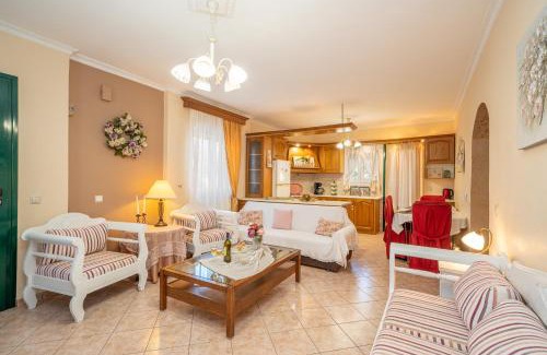 Minia Apartamento | Artemis superb 2 bedroom apartment 700 m away from the beach