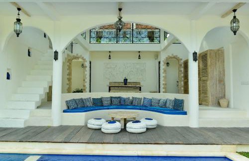 Dyanapura Complejo | Artemis Villa Hotel