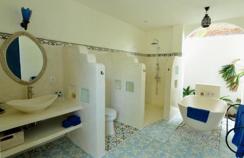 Dyanapura Complejo | Artemis Villa Hotel