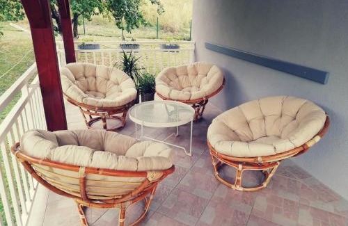 Udbina Apartamento | Artisan House Meraki