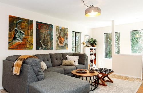 Guerneville Casa | Artist's Perch