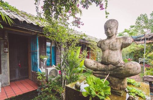 Bang Phra Casa | Artist's Place Trat