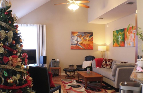 Round Rock Casa | Artistic 1-bedroom in a house - Bliss in a heavenly retreat