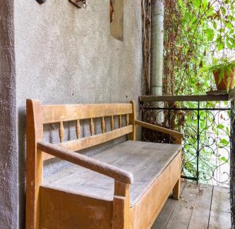 Wesoła Zachod Apartamento | Artistic&Cozy in the Old Town