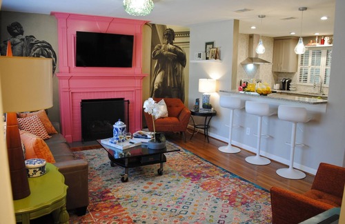 Thunderbolt Casa | Artistic Dreams FRESH RENOVATION
