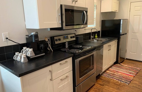 Central Oklahoma City Casa | Artistic Duplex, 1/2 Mile from Health Science Center