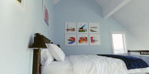 Craigleith Casa | Artistic Hillside Loft