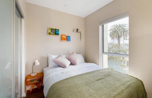 Pico Apartamento | Artistic Studio in Downtown SM with Breathtaking Skyline View