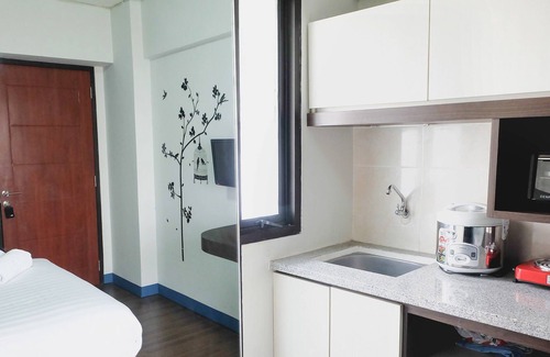 Kebagusan Apartamento | Artistic Studio Room Kebagusan City Apartement