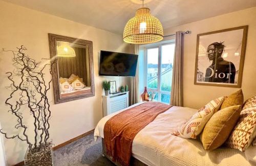 Londonderry Apartamento | Artistic stunning apartment city view