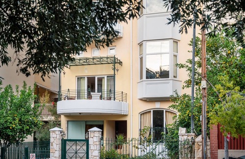 Palaio Faliro Villa | Villa Artística de lujo, cerca de la Acrópolis, Marina, familia amigable, todas las comodidades