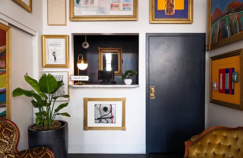 Lower Haight Casa | Artistically Decorated Hotel with Cozy Room | Near Golden Gate Park