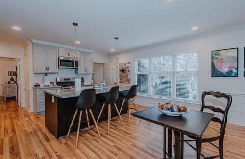 Old Irving Park Apartamento | Artopia Retreat House