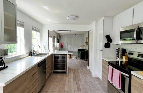 Buena Vista Casa | Artsy Falls Design district 5 mins