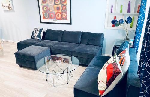 Briargate Apartamento | Artsy home by Air Force Academy with office space