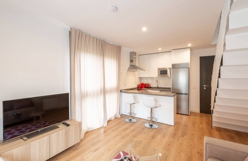Concepción Apartamento | Arturo Soria - Dúplex de 1 Dormitorio con terraza