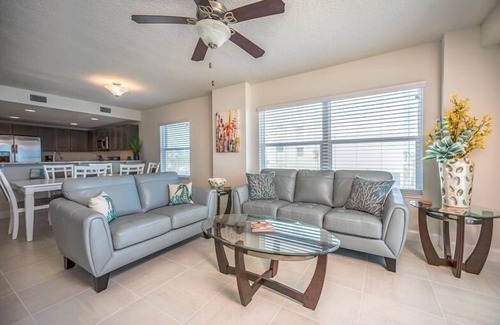 Ocean View Halifax Estates Condominio | Aruba 202 - Daytona Beach Oceanfront Vacations, Inc